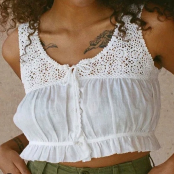 Doen Tops - Doen White Crochet Trim Top